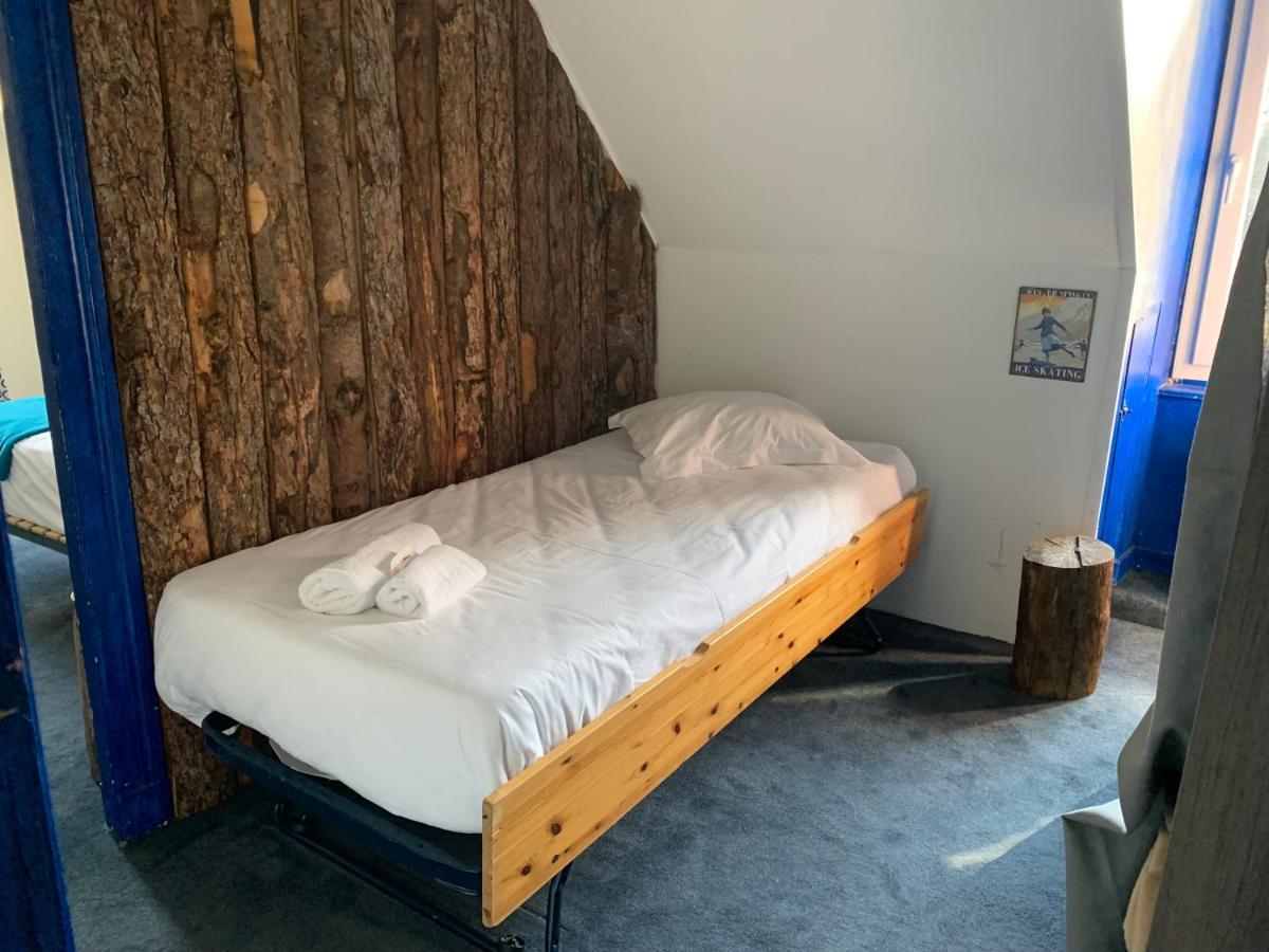 Le Pourquoi Pas Hotel La Bourboule Luaran gambar